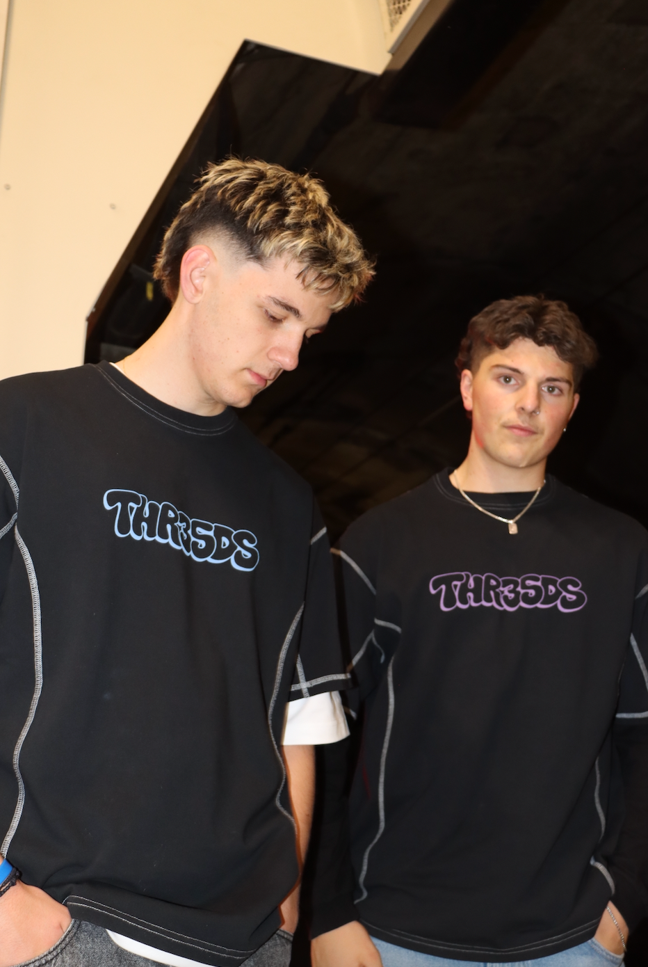 Reverse stitch T shirt